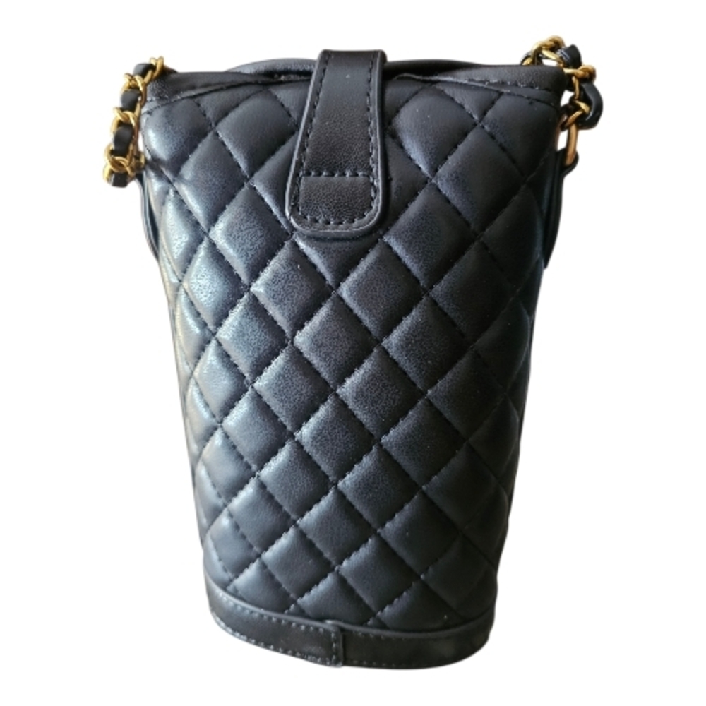 VIP GWP Chanel Black Quilted Crossbody Bag NEW - Picture 2 of 6